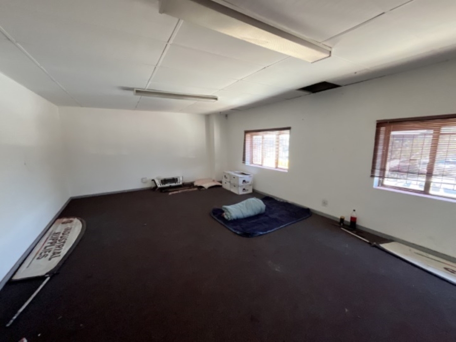 To Let commercial Property for Rent in Montague Gardens Western Cape